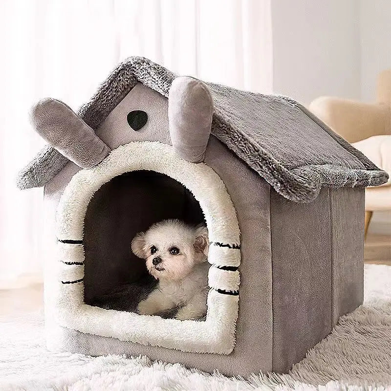 Spacious All-Season Pet House for Cats & Dogs