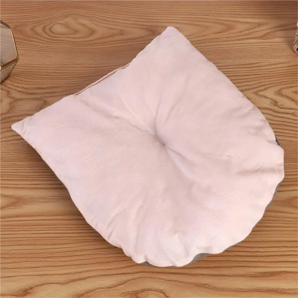 All-Season Enclosed Cat Nest with Thickened Mat