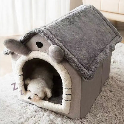Spacious All-Season Pet House for Cats & Dogs
