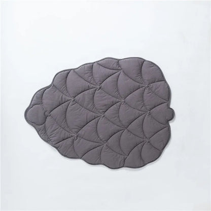 Breathable Cooling Leaf Mat for Dogs & Cats