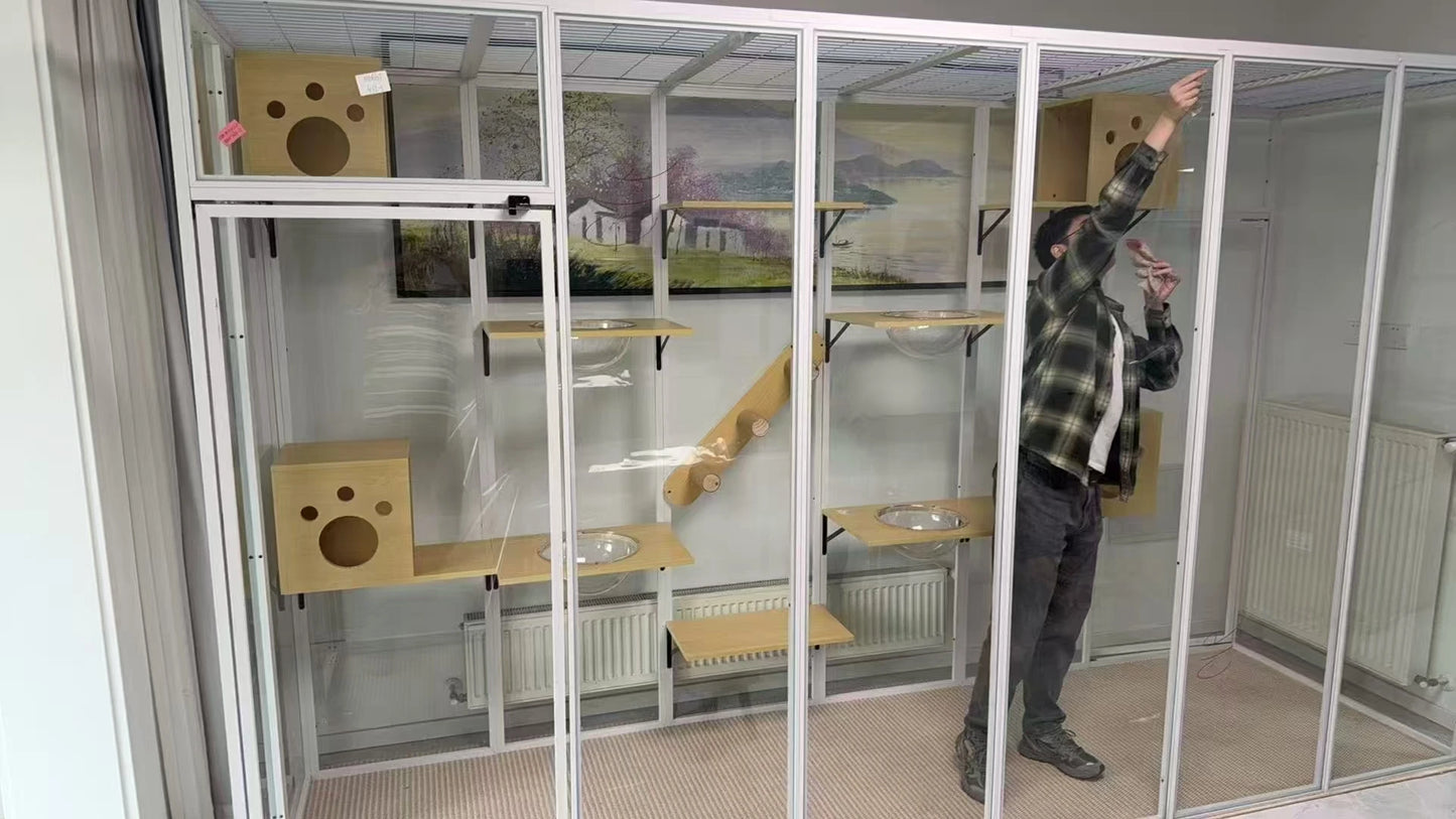 Modern White Cat Villa with Aluminum Frame & Casters